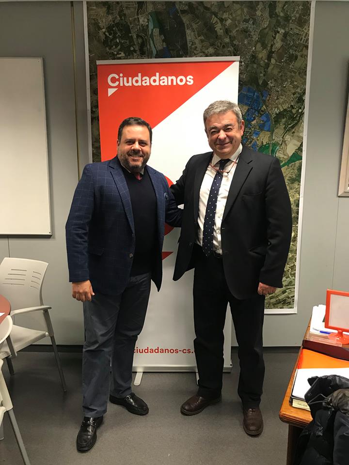 Conversando sobre los proyectos y programa de trabajo de Ciudadanos en León