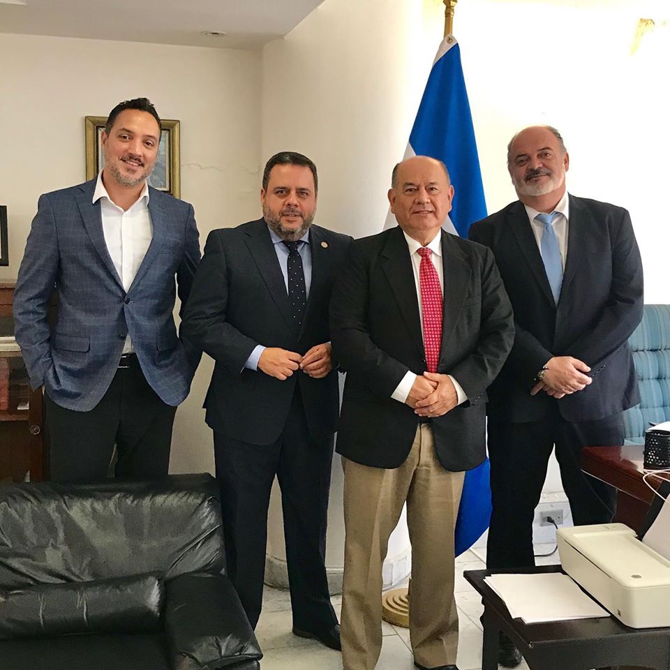 Encuentro de trabajo con el Excmo. Embajador de Honduras
